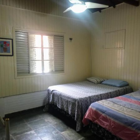 Casa Unica Com Piscina E Lareira A 1,2 Km Do Centro Villa Chapada dos Guimarães Eksteriør bilde